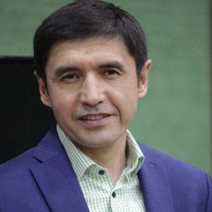 Dr. Komiljon Karimov